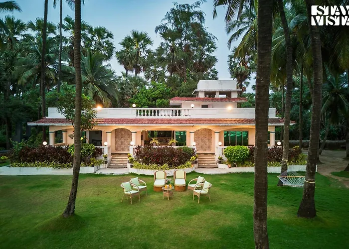 Stayvista'S Bharat - Beachfront Serenity With A Spacious LawnVilla